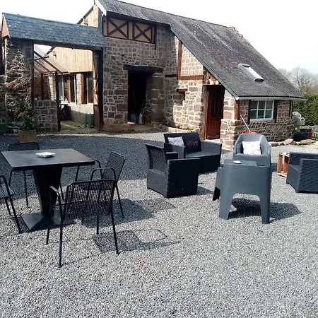 Accommodatie bij particulieren Chambre D'hotes Acces Separe Et Possibilite Table D'hotes Sur Reservation Ver (Manche)