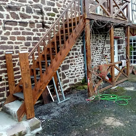 Chambre D'hotes Acces Separe Et Possibilite Table D'hotes Sur Reservation