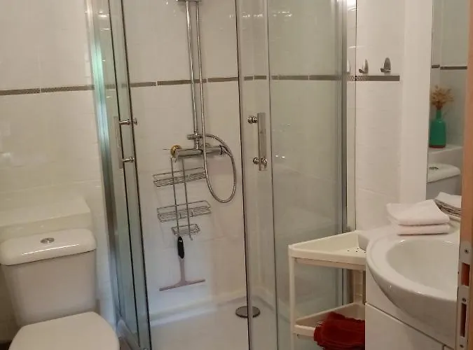 Chambre D'hotes Acces Separe Et Possibilite Table D'hotes Sur Reservation Privat bolig Ver (Manche)